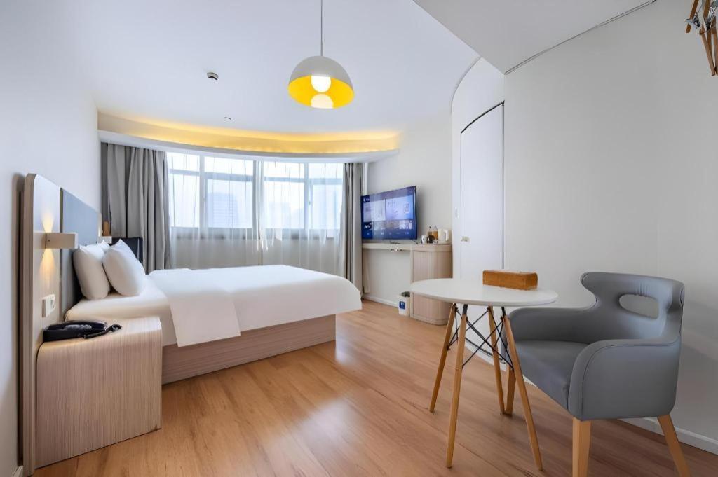 ฮั่นถิง โฮเต็ล เซี่ยงไฮ้ เชาเหอจิง อี้ซานโร้ด Hotel ภายนอก รูปภาพ