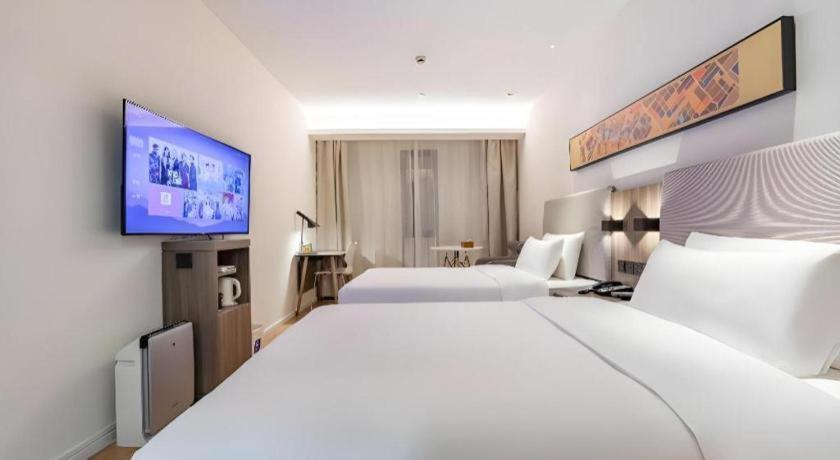 ฮั่นถิง โฮเต็ล เซี่ยงไฮ้ เชาเหอจิง อี้ซานโร้ด Hotel ภายนอก รูปภาพ